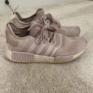 Adidas pale pink sneaker